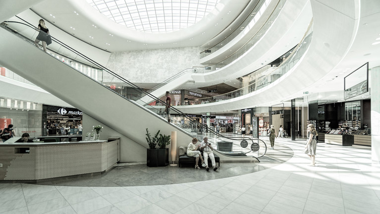 Einkaufszentrum mit Click & Collect City Mall Abholstation